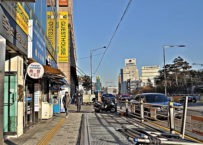 Myeongdong Affittacamere 2*